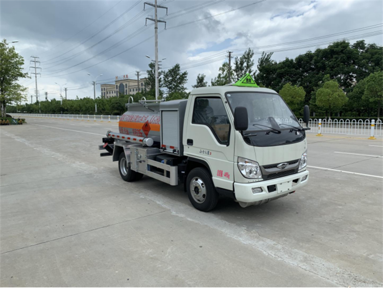 正规移动加油车 2025流动加油车新规解读