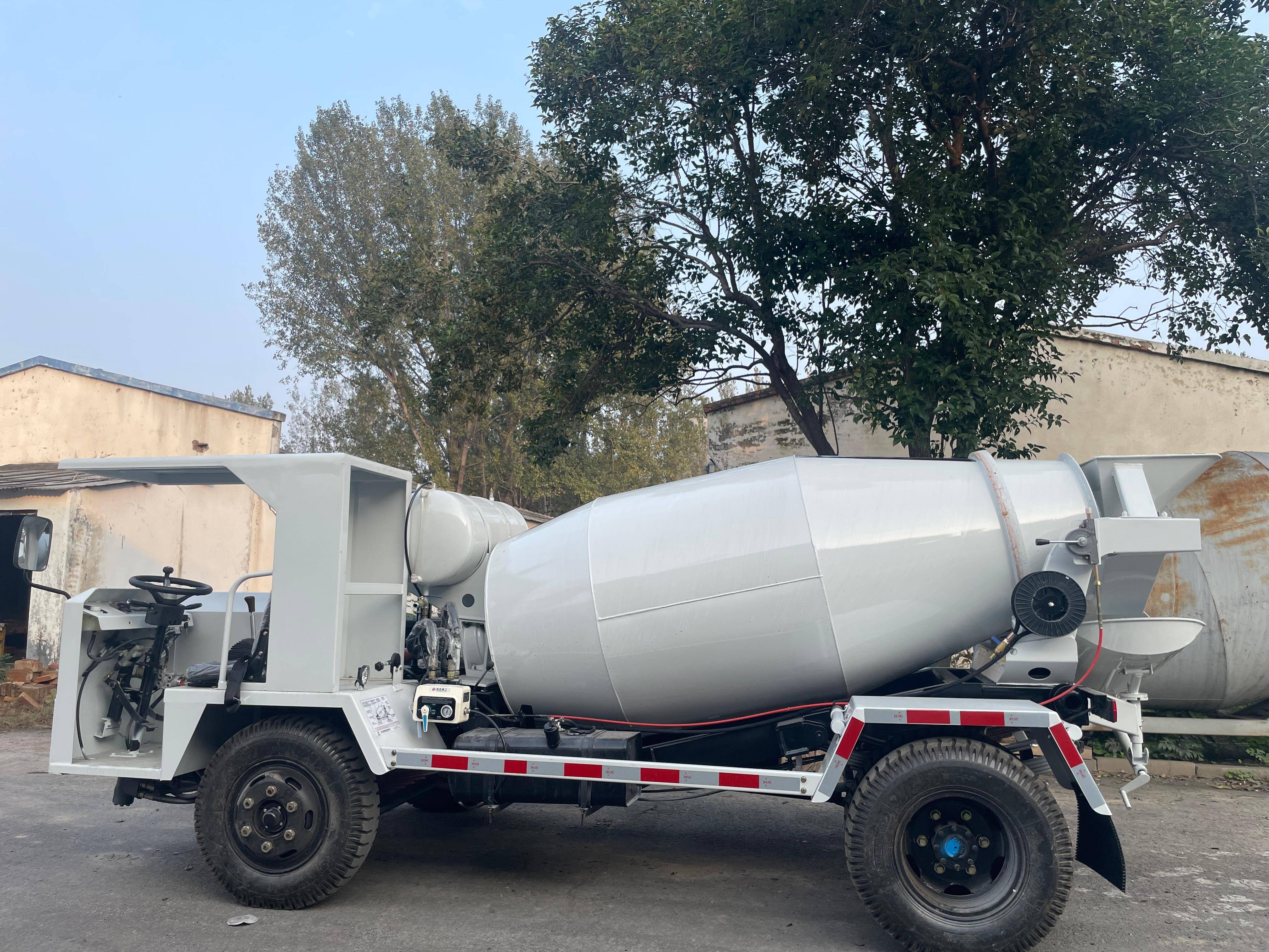 最小型油罐车 小型油罐车图片大全
