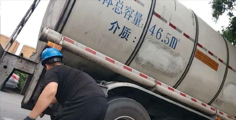 油罐车拉食用油乱象 用油罐车拉油去卖油犯法吗